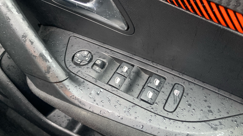 Peugeot 2008 100kW Active Premium+ 50kWh 5dr Auto Electric Estate